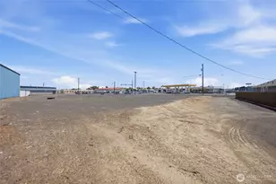 329 S Gibby Rd, Moses Lake, WA 98837 - Photo 25
