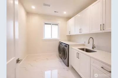 4651 S 144th Street, Tukwila, WA 98168 - Photo 29