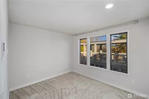 6121 NE 175th St, Kenmore, WA 98028 - Photo 11