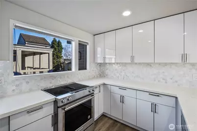 6121 NE 175th Street #A402, Kenmore, WA 98028 - Photo 7