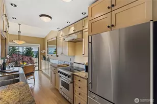 26435 Pennsylvania Ave NE, Kingston, WA 98346 - Photo 5