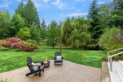 11727 Arrow Point Drive NE, Bainbridge Island, WA 98110 - Photo 3