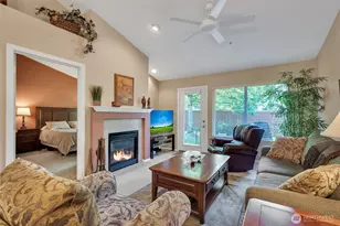 4304 S 220th Pl, Kent, WA 98032 - Photo 11