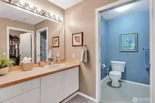 4304 S 220th Pl, Kent, WA 98032 - Photo 23