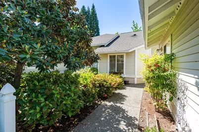 4304 S 220th Place, Kent, WA 98032 - Photo 3