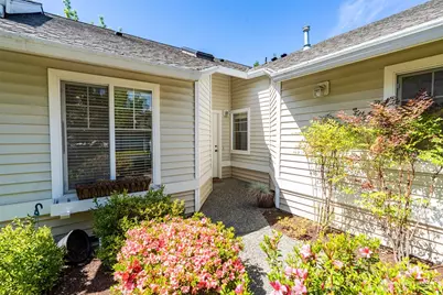 4304 S 220th Place, Kent, WA 98032 - Photo 5