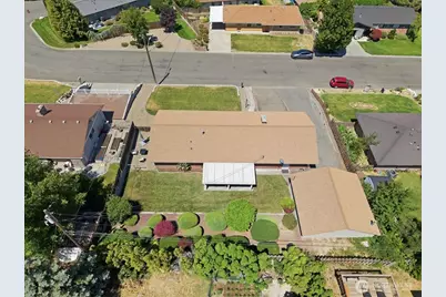 933 Vine Ave, Sunnyside, WA 98944 - Photo 37