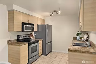 929 3rd Ave, Kirkland, WA 98033 - Photo 7