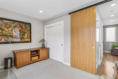 3665 Interlake Avenue N #B, Seattle, WA 98103 - Photo 9