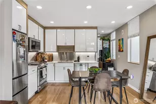 3665 Interlake Ave N, Seattle, WA 98103 - Photo 5