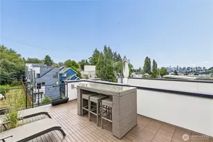 3665 Interlake Ave N, Seattle, WA 98103 - Photo 17