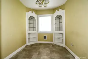 1111 Chenault Ave, Hoquiam, WA 98550 - Photo 5
