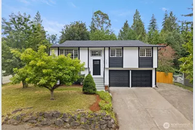 3085 Aegean Boulevard NE, Bremerton, WA 98311 - Photo 1