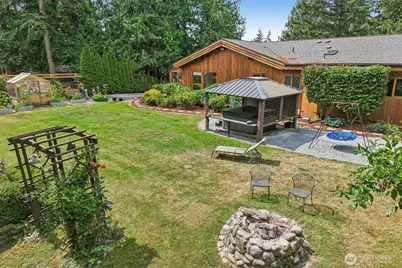 1834 Lake Drive, Camano Island, WA 98282 - Photo 35