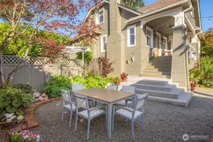 9835 Triton Dr NW, Seattle, WA 98117 - Photo 9