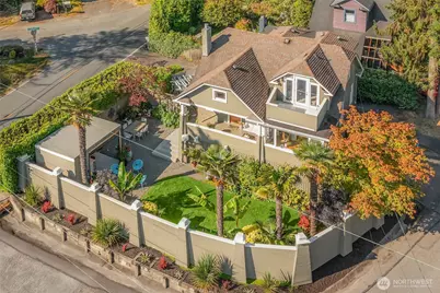 9835 Triton Drive NW, Seattle, WA 98117 - Photo 3