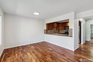 10410 NE 32nd Pl, Bellevue, WA 98004 - Photo 13