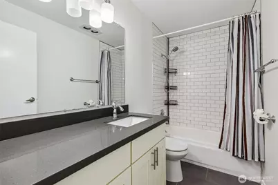 10410 NE 32nd Place #D103, Bellevue, WA 98004 - Photo 7