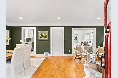 6742 7th Avenue NW, Seattle, WA 98117 - Photo 5