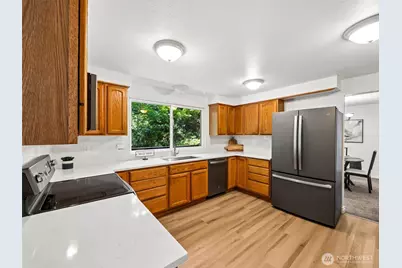 19419 SE 286th Street, Kent, WA 98042 - Photo 11