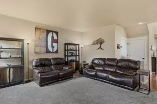 2746 NW Kent St, Camas, WA 98607 - Photo 11