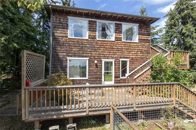 135 Woodland Avenue, Port Townsend, WA 98368 - Photo 1