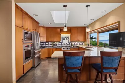 24 Shorewood Drive, Bellingham, WA 98225 - Photo 17