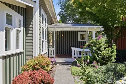 317 N 160th Place, Shoreline, WA 98133 - Photo 3
