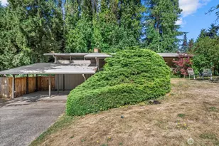 131 109th Ave SE, Bellevue, WA 98004 - Photo 1