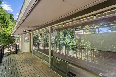 131 109th Avenue SE, Bellevue, WA 98004 - Photo 33