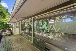 131 109th Ave SE, Bellevue, WA 98004 - Photo 33
