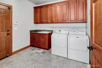 4926 268th Street E, Spanaway, WA 98387 - Photo 29