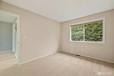 1819 221st Place NE, Sammamish, WA 98074 - Photo 19