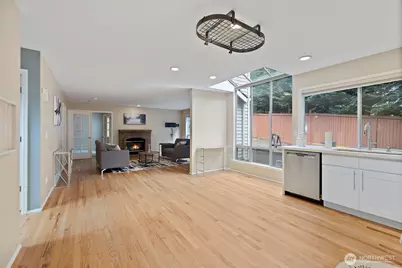1819 221st Place NE, Sammamish, WA 98074 - Photo 13