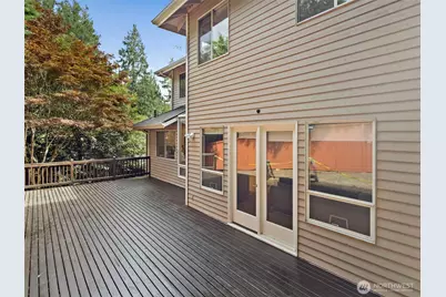 1819 221st Place NE, Sammamish, WA 98074 - Photo 27