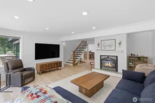 20425 Little Bear Creek Rd, Woodinville, WA 98072 - Photo 19