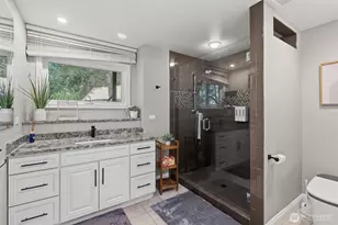 20425 Little Bear Creek Rd, Woodinville, WA 98072 - Photo 25