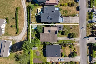 632 Highland Dr, Point Roberts, WA 98281 - Photo 5