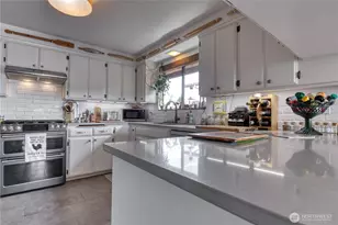 632 Highland Dr, Point Roberts, WA 98281 - Photo 25