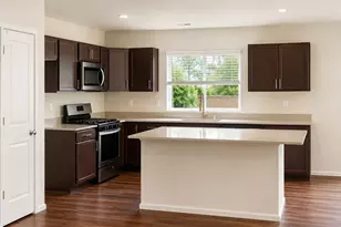9135 Silverspot Dr SE, Tumwater, WA 98501 - Photo 7