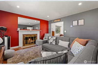 3701 SW Henderson Street, Seattle, WA 98126 - Photo 3