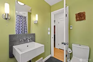 3701 SW Henderson St, Seattle, WA 98126 - Photo 15