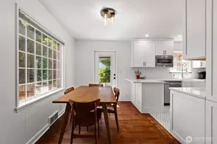 3701 SW Henderson St, Seattle, WA 98126 - Photo 7