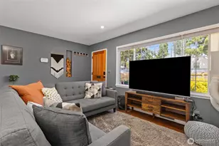 3701 SW Henderson St, Seattle, WA 98126 - Photo 5