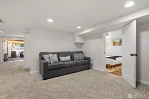 3701 SW Henderson St, Seattle, WA 98126 - Photo 21