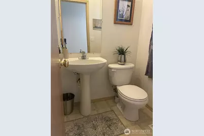 11712 10th Avenue E, Tacoma, WA 98445 - Photo 7