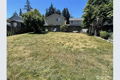 11712 10th Avenue E, Tacoma, WA 98445 - Photo 23