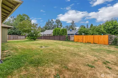 32219 14th Avenue SW, Federal Way, WA 98023 - Photo 3