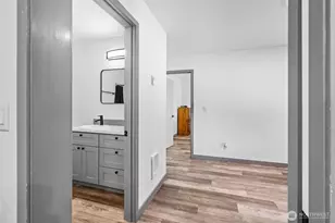 12936 Hubbard Street SE, Rainier, WA 98576 - Photo 11
