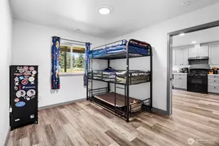 12936 Hubbard Street SE, Rainier, WA 98576 - Photo 15
